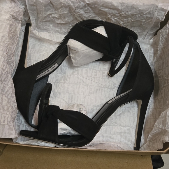 Steve Madden Black Knotted Ankle-Tie Stiletto Sandals - Picture 6 of 7